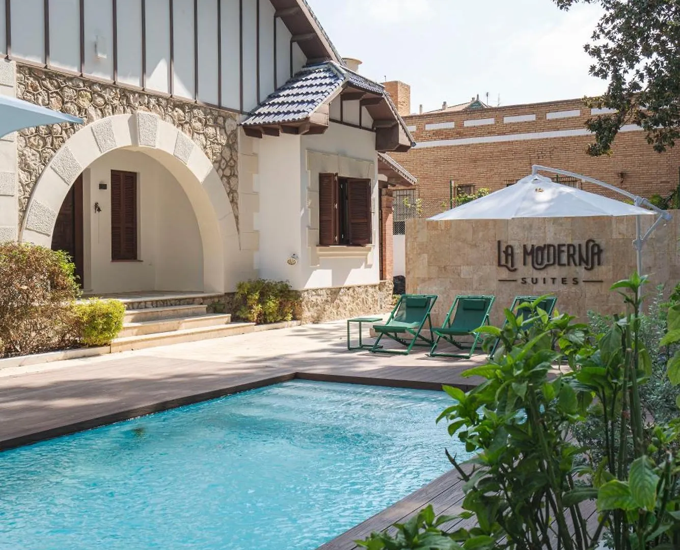 La Moderna Suites Málaga Hotel
