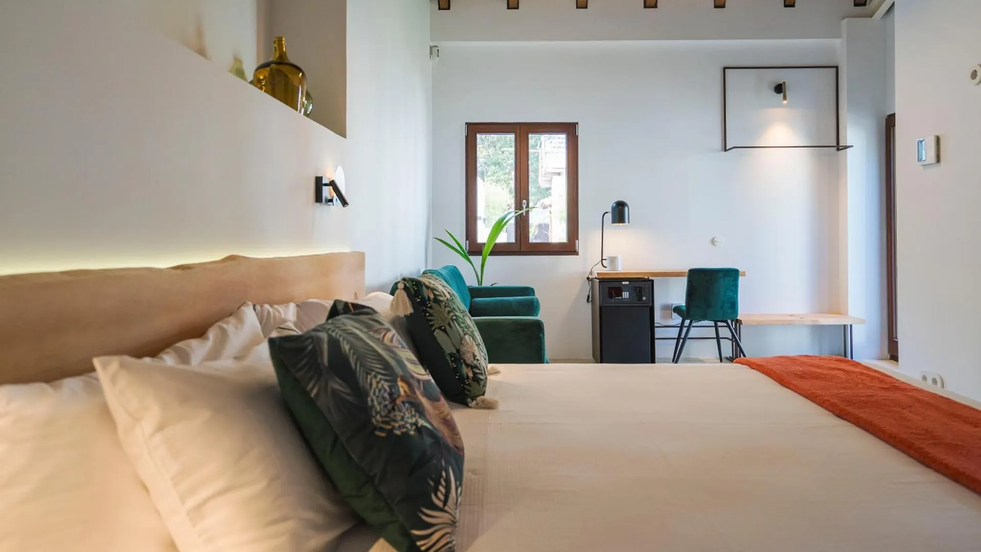 La Moderna Suites Málaga 0*,  Spanien
