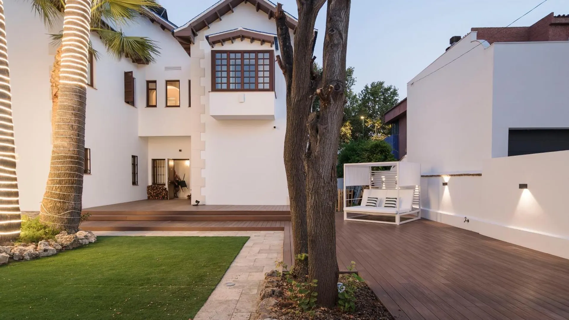 La Moderna Suites Málaga Hotel