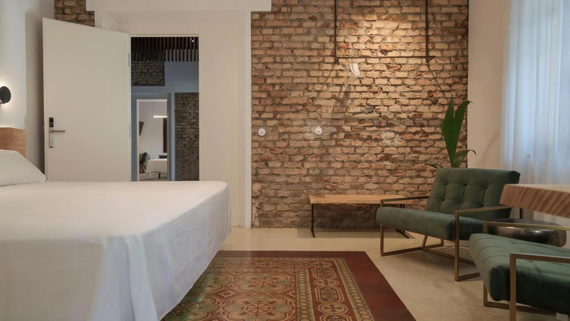 La Moderna Suites Málaga 0*,  Spanien